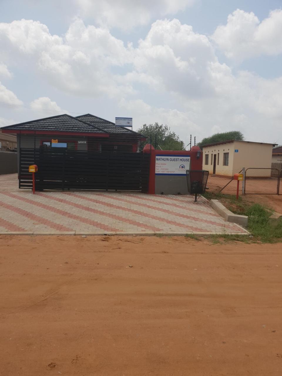 Mathlyn Guesthouse Gaborone Esterno foto